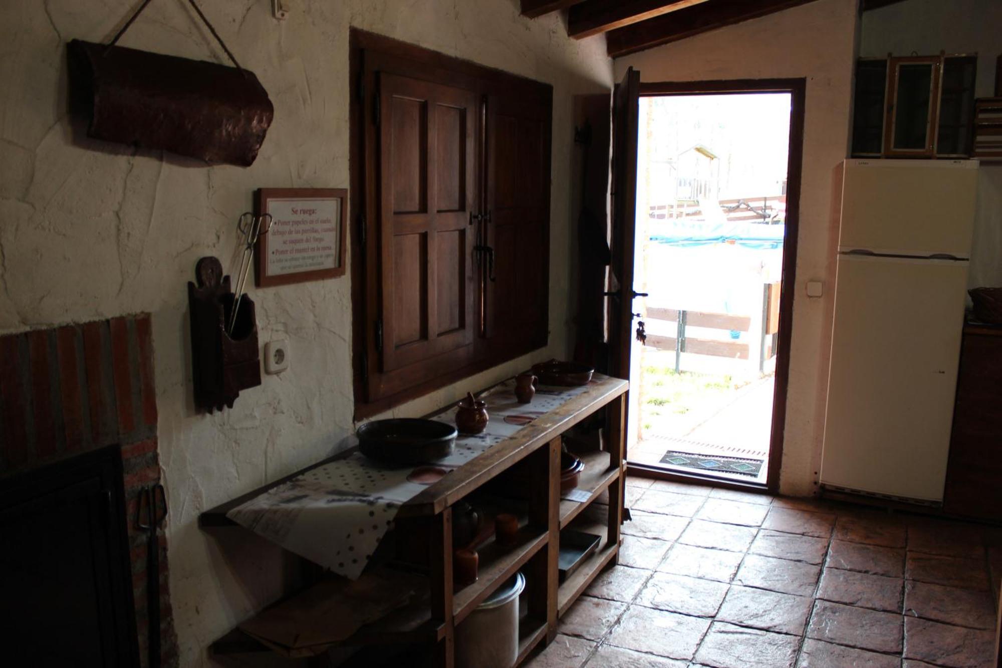 בית הארחה Espeja de San Marcelino 	La Chimenea De Soria I Y I I מראה חיצוני תמונה